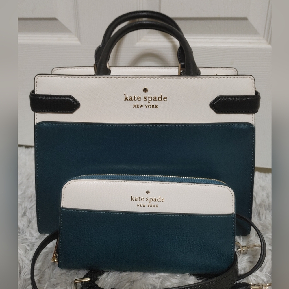 Kate Spade Staci Satchel with wallet - Picture 3 of 11
